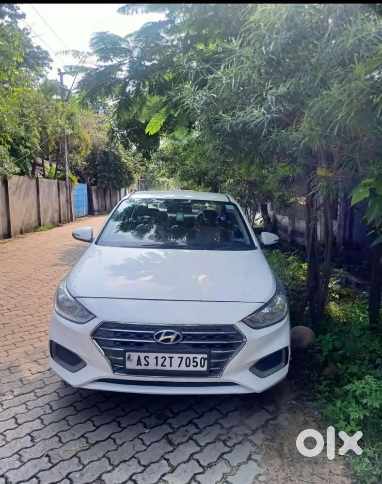 Hyundai Verna 2018 Petrol 106500 Km Driven