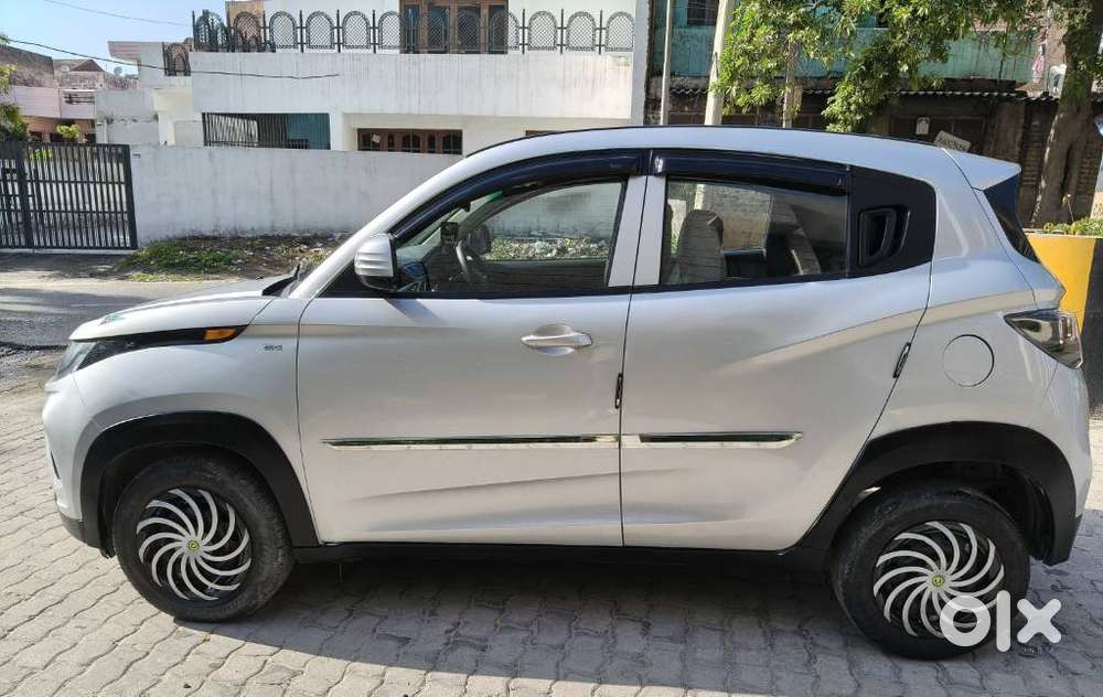 Mahindra Kuv 100 Mahindra-kuv-100-d75-k4-plus, 2018, Diesel