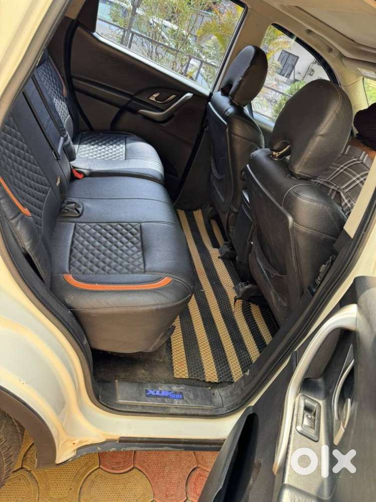 Mahindra Xuv500 W9 2wd, 2018, Diesel