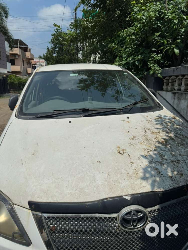 Toyota Innova Diesel 2014