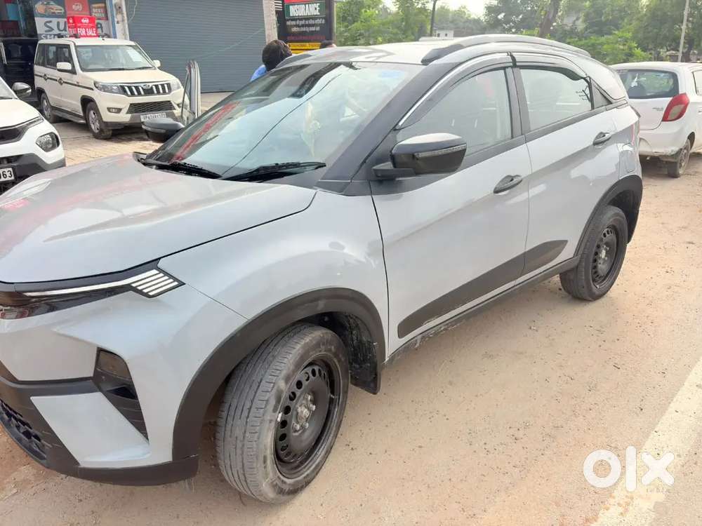 Tata Nexon 2024 Petrol Manual 62000 Km