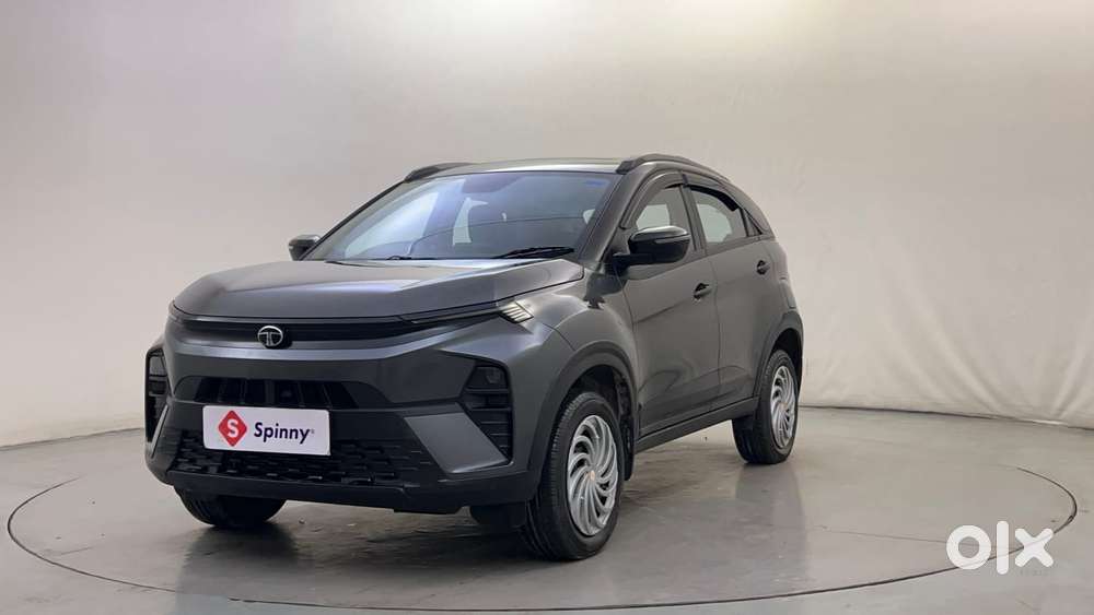 Tata Nexon Pure (s) 1.2 Petrol 6amt, 2024, Petrol