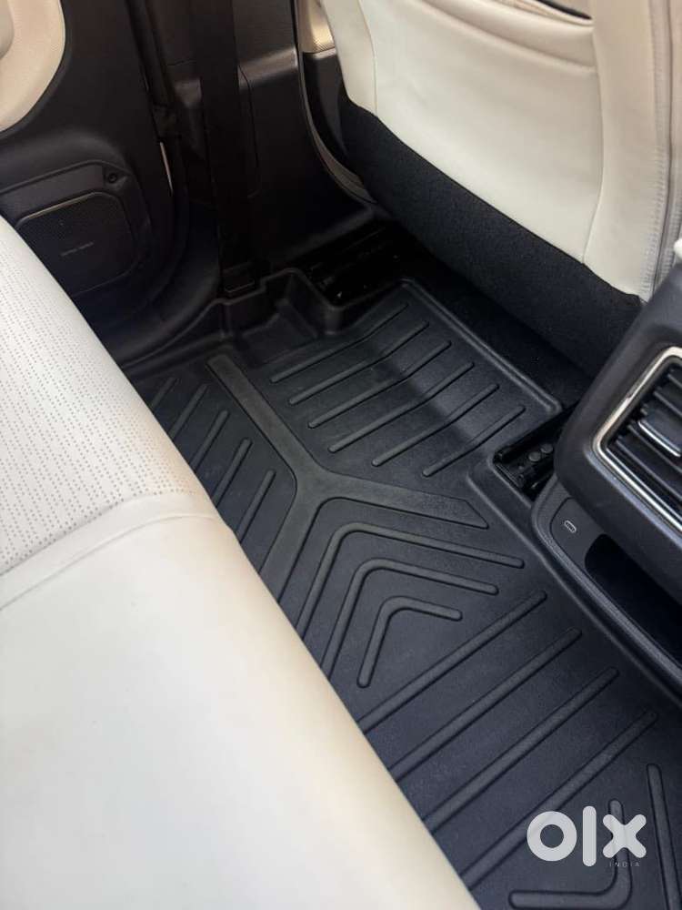 Mahindra Thar Roxx Ax7 L Diesel At 2wd, 2025, Diesel