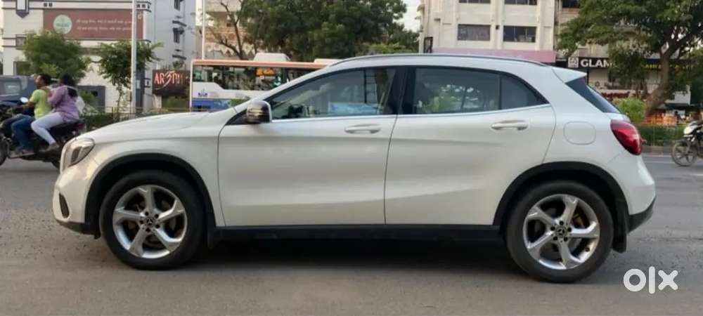 Mercedes Gla 220d 4matic 2018 | Direct Owner | Well Maintained