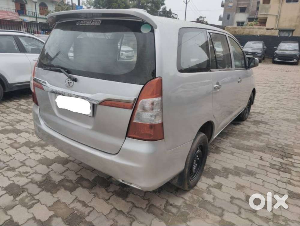 Toyota Innova Gx, 2010 Model.