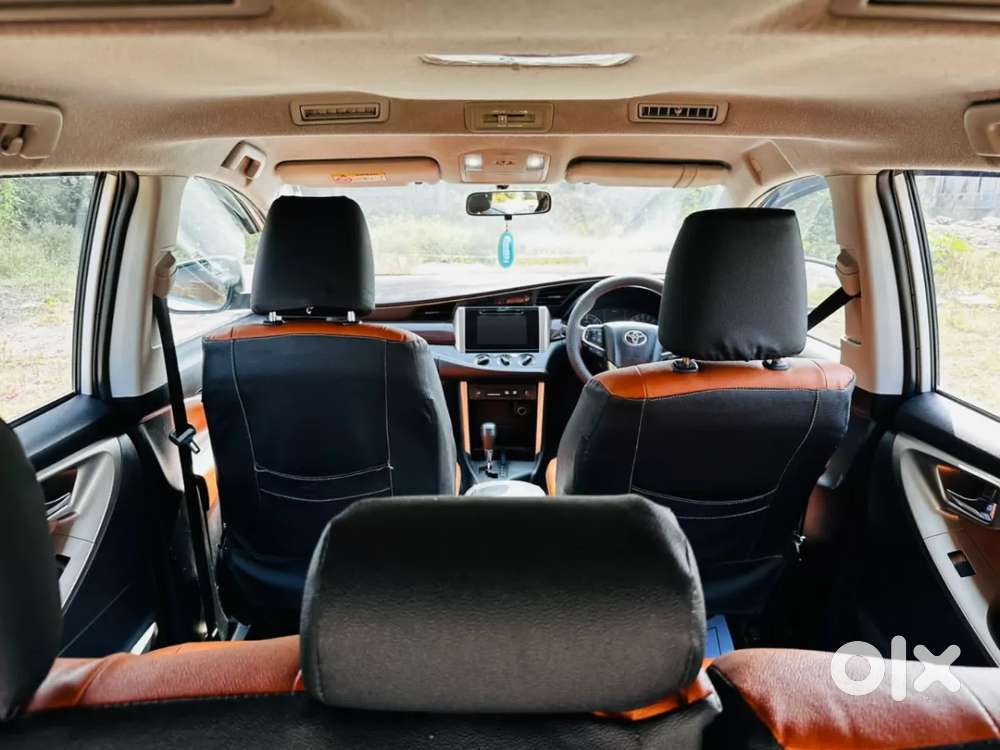 Toyota Innova Crysta 2.4 Gx Limited Edition At 7 Str, 2020, Diesel
