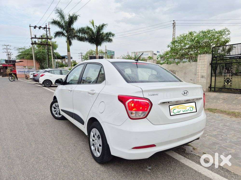 Hyundai Xcent 1.2 Vtvt S, 2016, Petrol