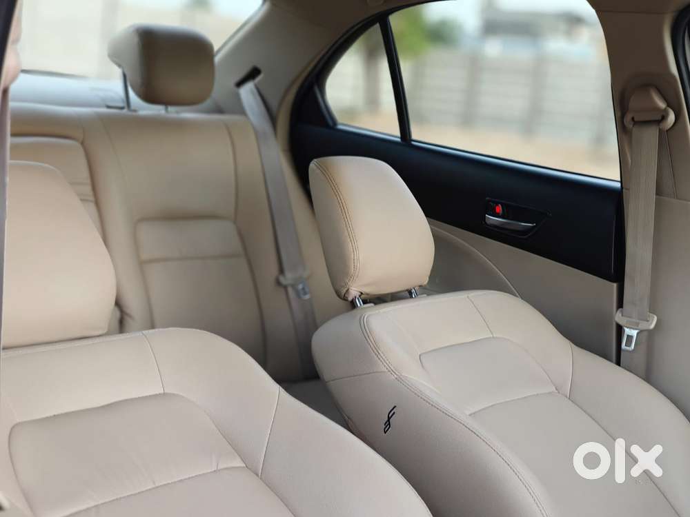 Maruti Suzuki Swift Dzire 1.2 Vxi Bsiv, 2018, Petrol