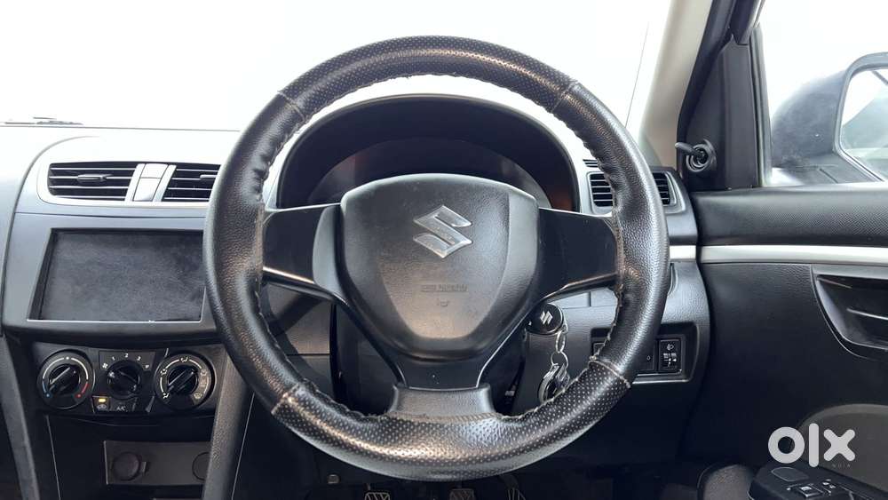 Maruti Suzuki Swift 1.2 Lxi (o), 2017, Petrol