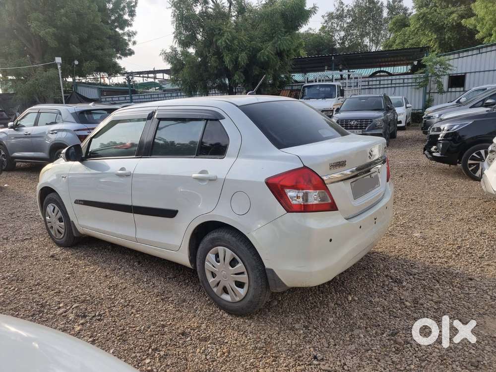 Maruti Suzuki Swift Dzire Vdi Optional, 2015, Diesel