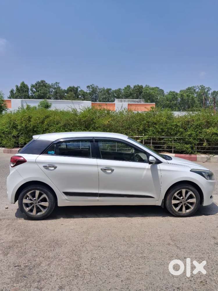 Hyundai I20 2014 Petrol 73900 Km Driven