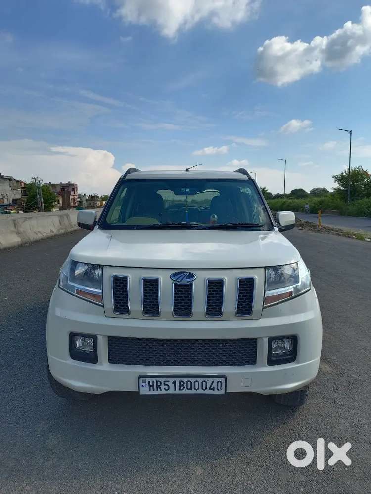 Mahindra Tuv 300 2017 All Ok And With Service Records And Vip Number