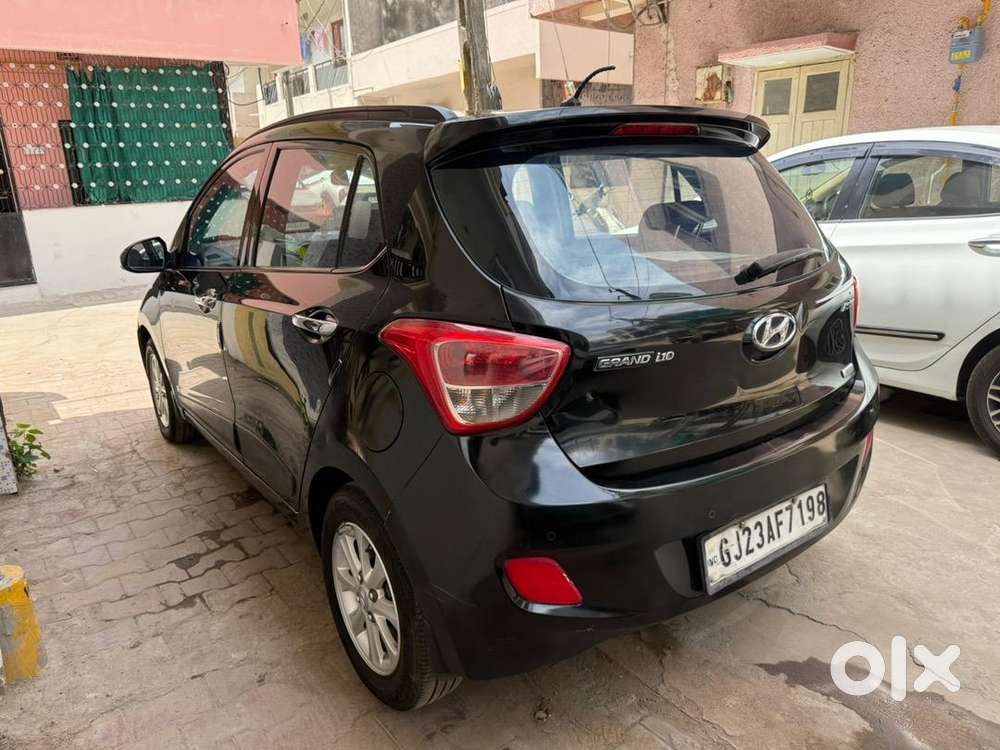 Hyundai Grand I10 2014 Cng & Hybrids Well Maintained