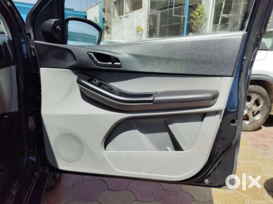 Tata Tiago 1.2 Revotron Xt (o), 2021, Petrol