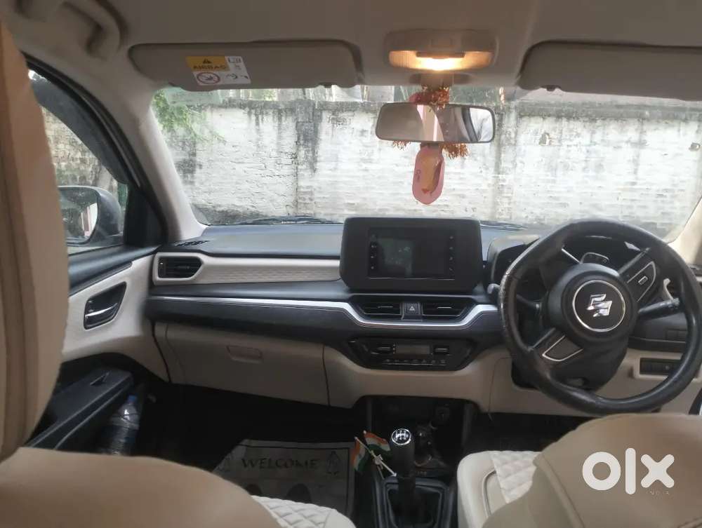 Maruti Suzuki Dzire Vxi 2025