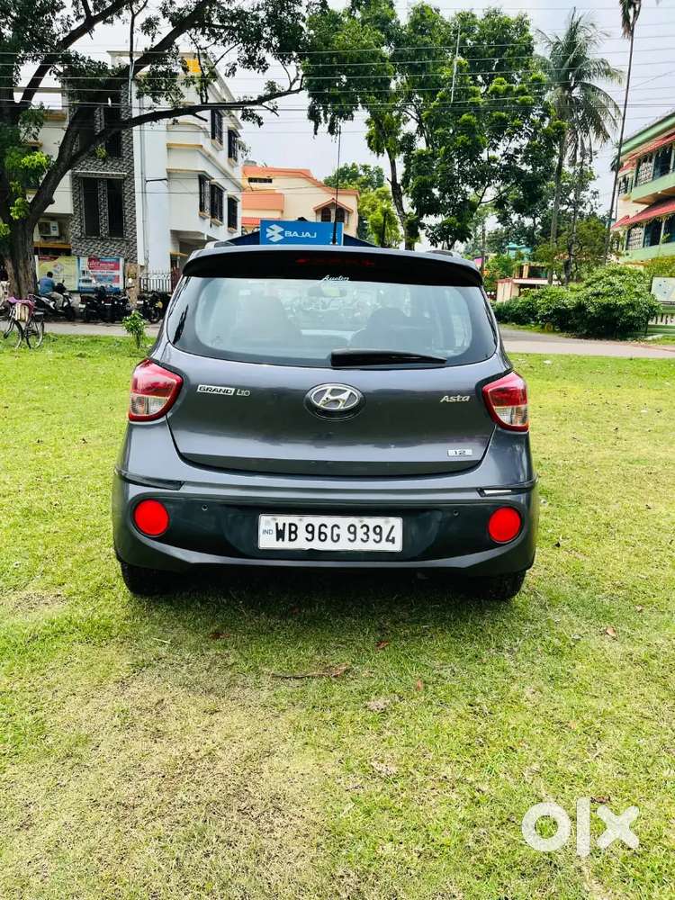 Hyundai Grand I10 Asta 1.2 Petrol  Top Model  48,840 Km