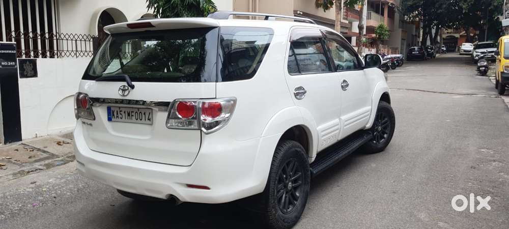 Toyota Fortuner 3.0 4x2 Automatic, 2013, Diesel