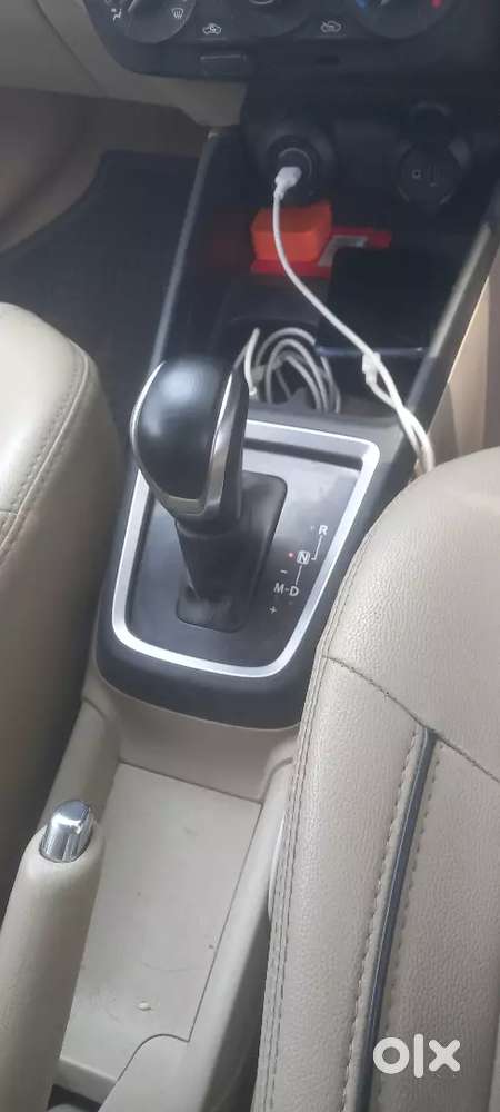 Maruti Suzuki Dzire 2022 Petrol 121865 Km Driven