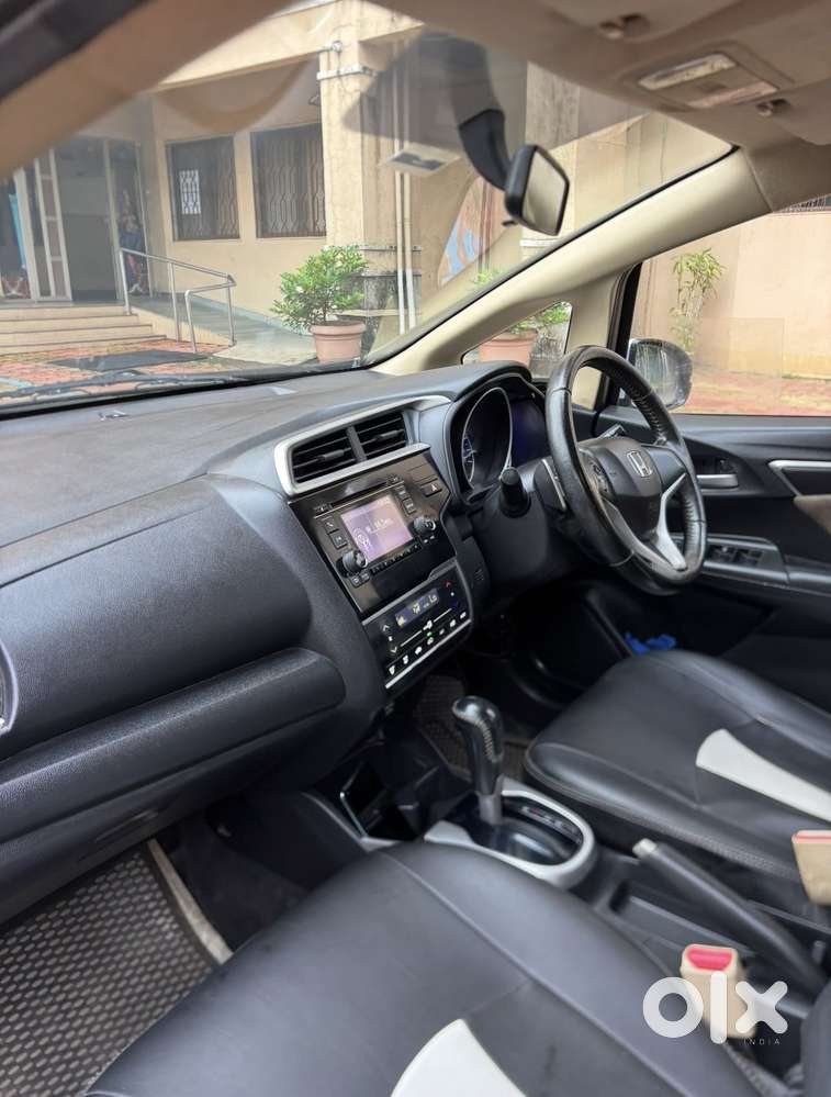 Honda Jazz 1.2 Vx  I-vtec At, 2017, Petrol