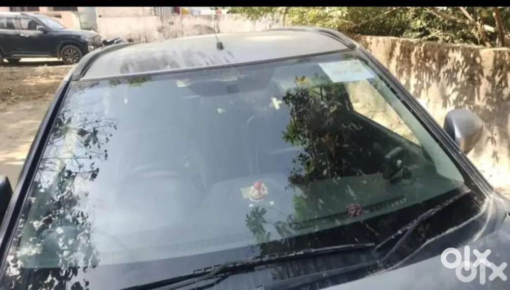 Maruti Suzuki Brezza 2017 Diesel 100000 Km Driven