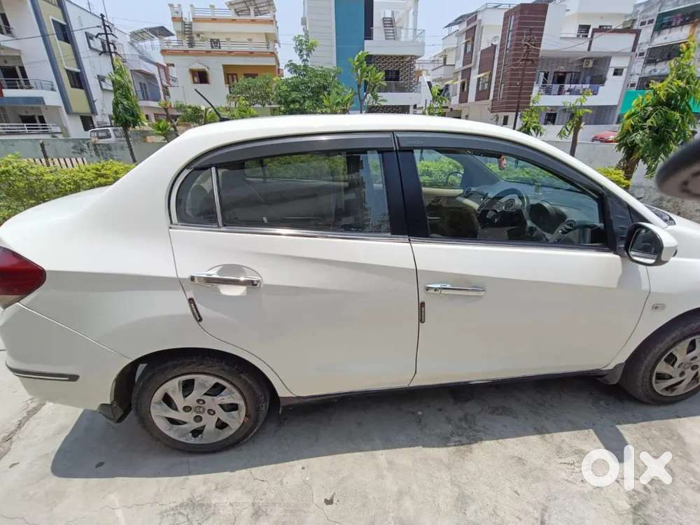 Honda Amaze 1.5 S 2013