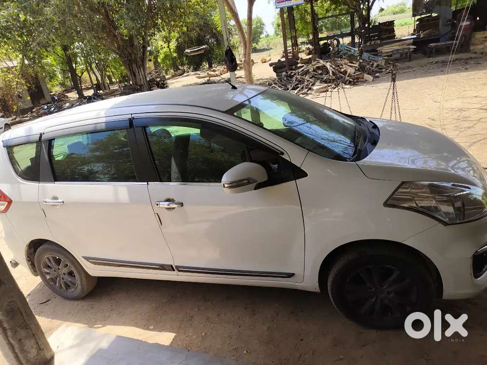 Maruti Suzuki Ertiga 2017 Diesel 70000 Km Driven
