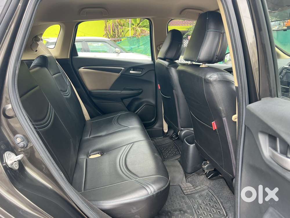 Honda Jazz V Automatic, 2017, Petrol