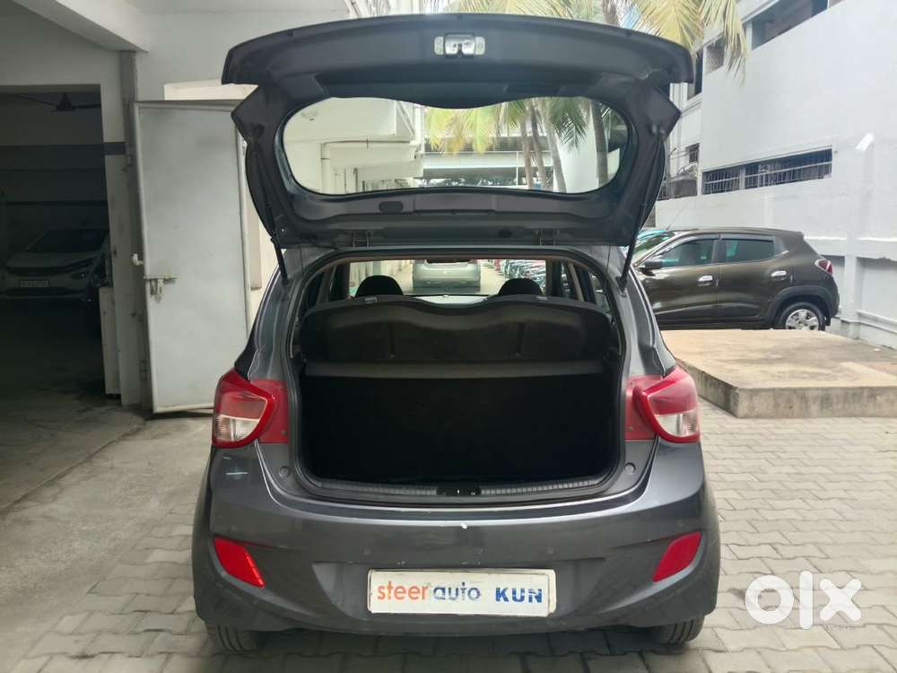 Hyundai Grand I10 Sportz, 2014, Petrol