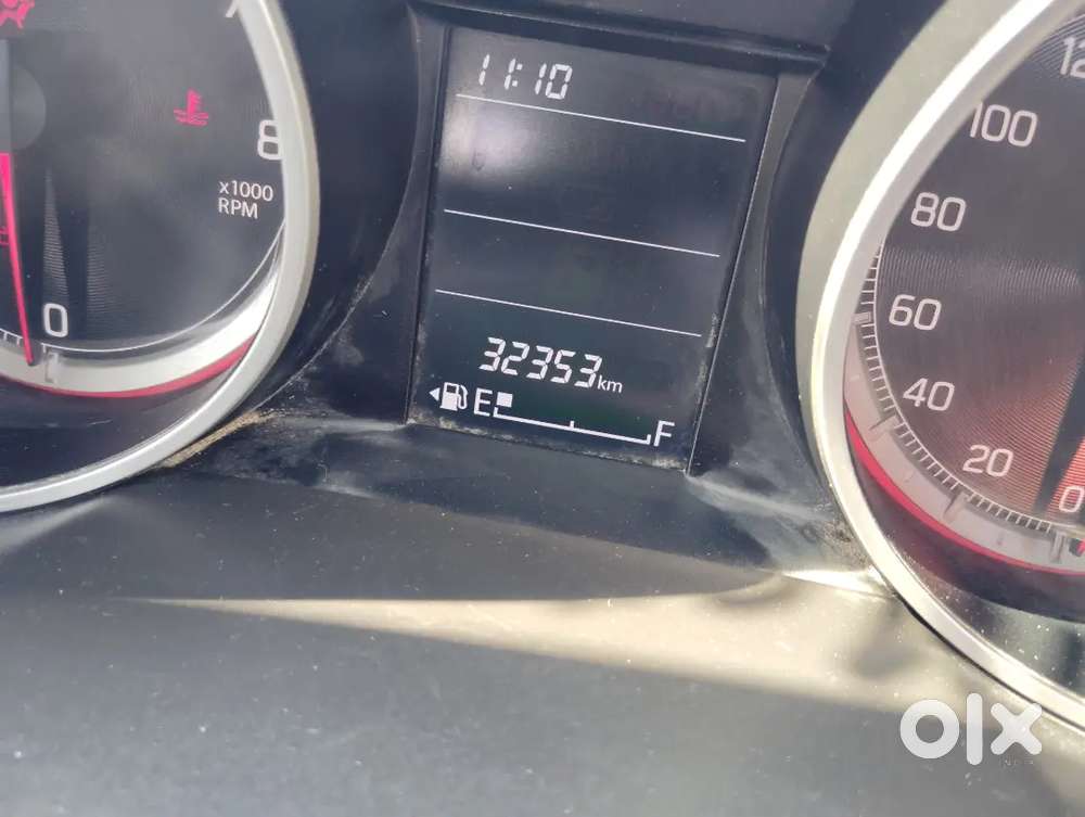 Maruti Suzuki Swift 2021 Petrol 32000 Km Driven