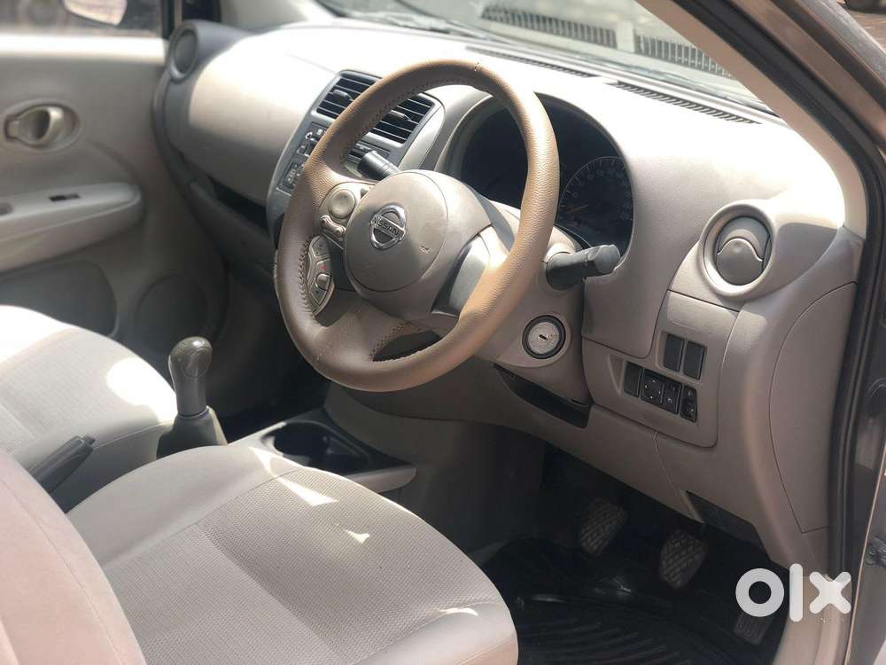 Nissan Sunny Xv Premium Pack (leather), 2015, Diesel