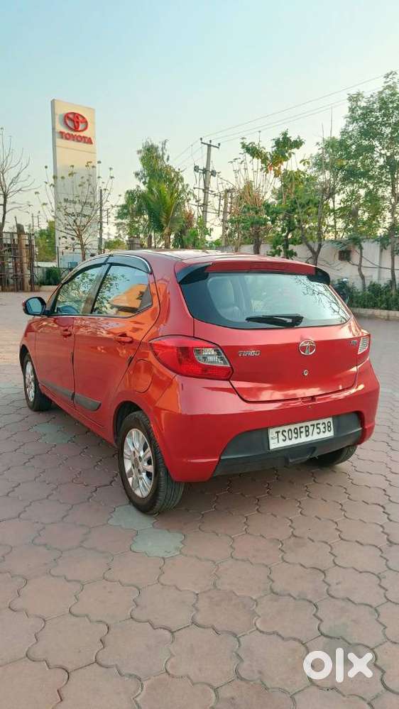 Tata Tiago 1.2 Revotron Xza, 2018, Petrol