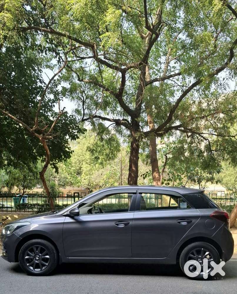 Hyundai Elite I20 1.2 Asta (o) Cvt, 2018, Petrol