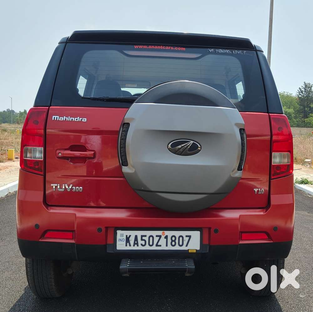 Mahindra Tuv 300 T10 Dual Tone, 2018, Diesel