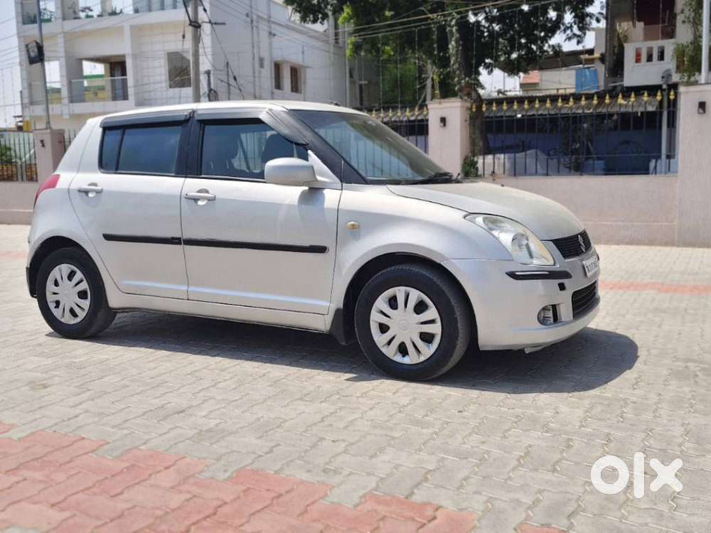 Maruti Suzuki Swift Lxi Optional-o, 2006, Petrol