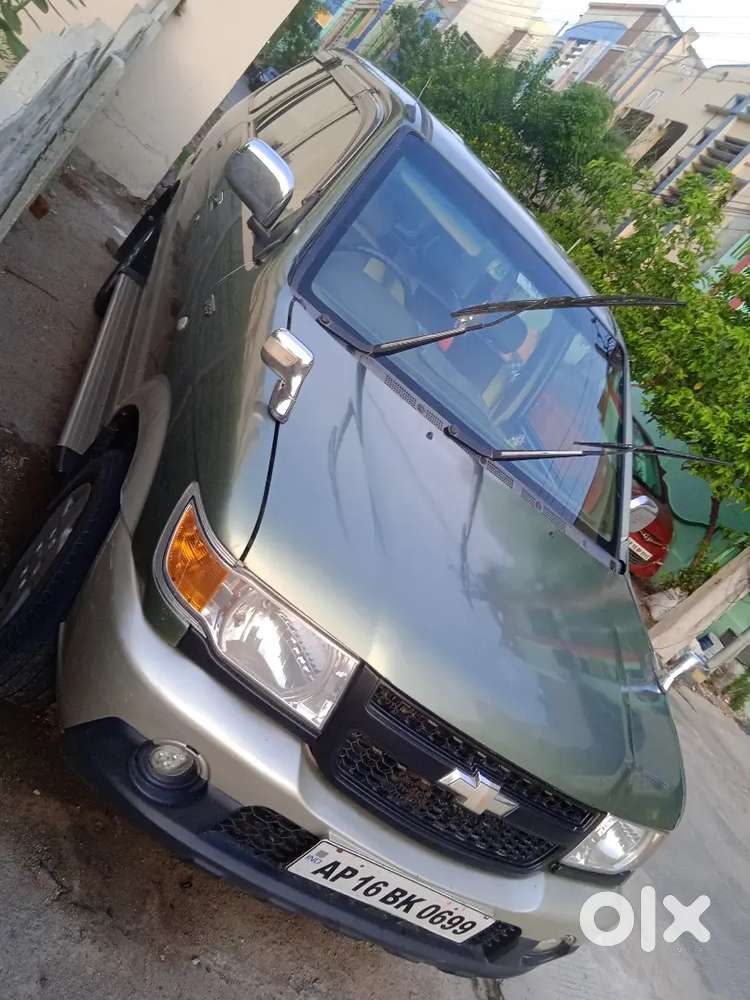 Chevrolet Tavera 2008