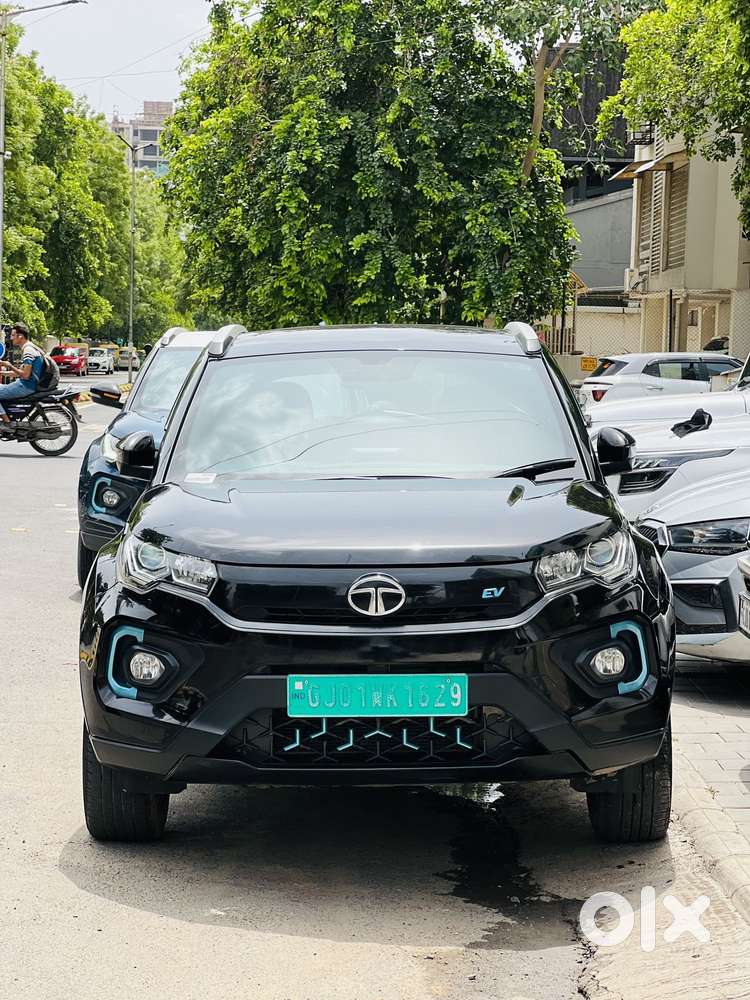 Tata Nexon EV XZ Plus dark edition, 2023, Electric - Photo 1