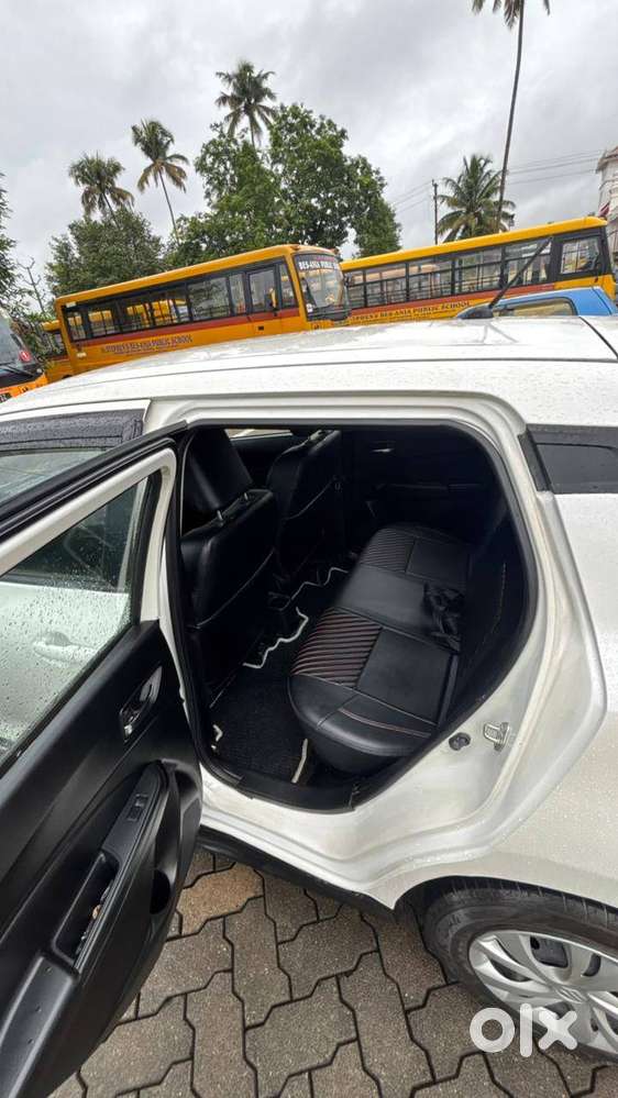 2022 Maruti Suzuki Swift Ags  Low Km  Excellent Condition
