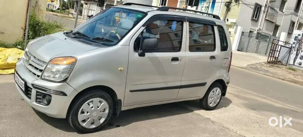 Papers Full Force, Life Upto 2031, Good Condition,a/c Central Locking,