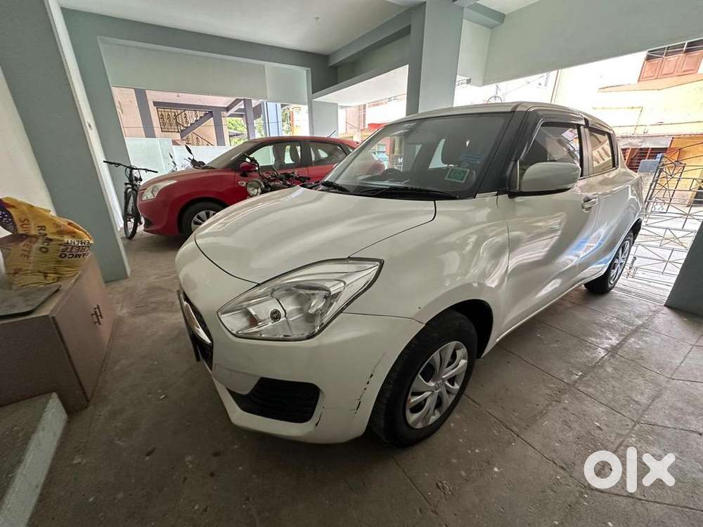 Maruti Suzuki Swift Vxi Automatic 2023