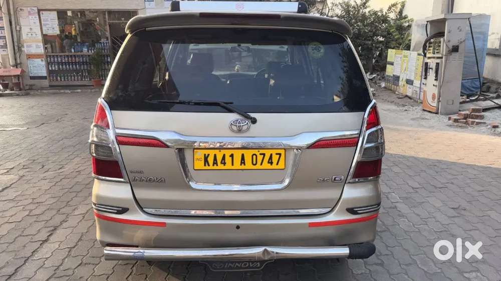 Toyota Innova 2011 Diesel Well Maintained