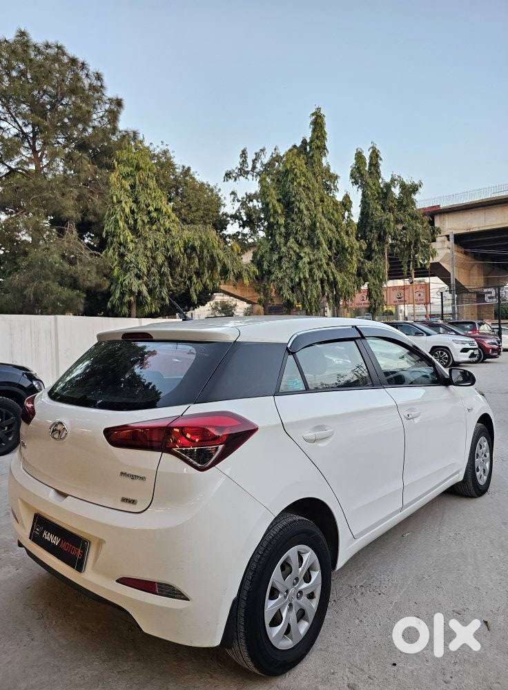Hyundai I20 Magna 1.2 Mt, 2017, Petrol