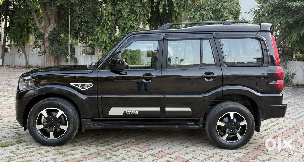 Mahindra Scorpio Classic 2.2 S 11 Mt 7 Str, 2025, Diesel