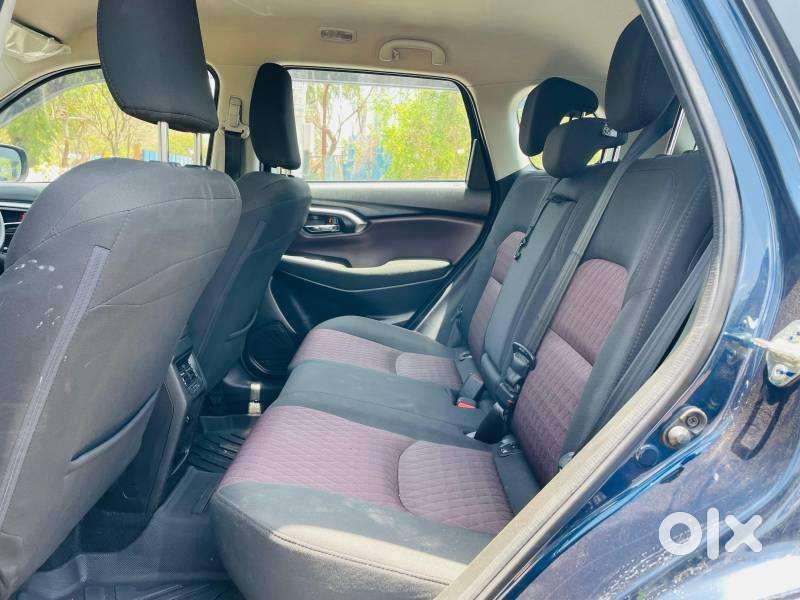 Maruti Suzuki Grand Vitara 1.5 Delta Smart Hybrid At, 2025, Petrol