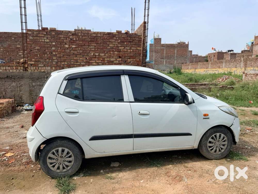 Hyundai I10 2013 Petrol 70000 Km Driven