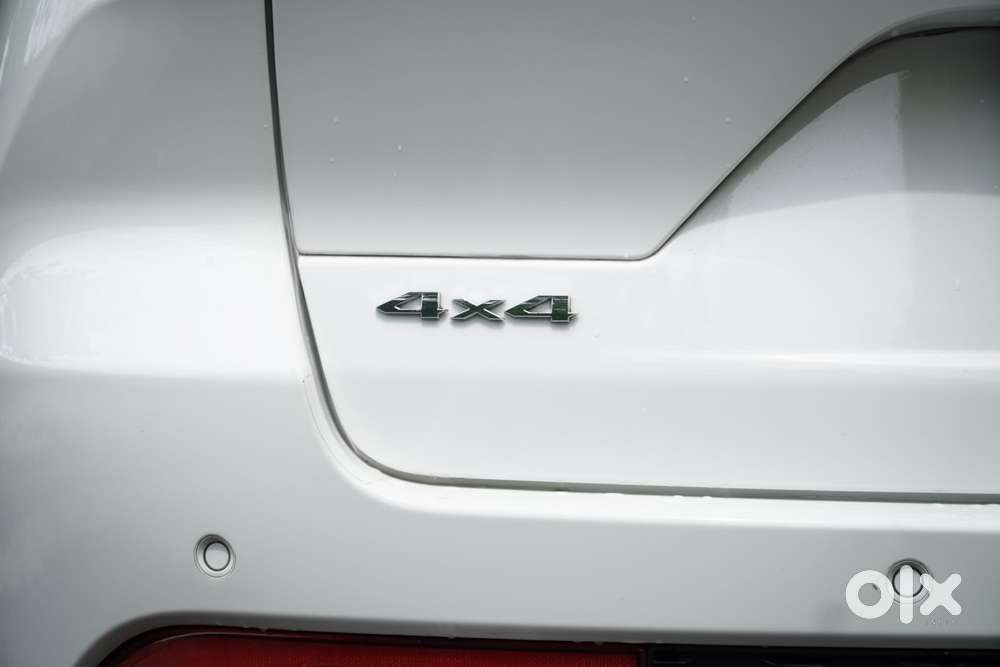 Jeep Grand Cherokee Limited (o) 4x4 At, 2023, Petrol