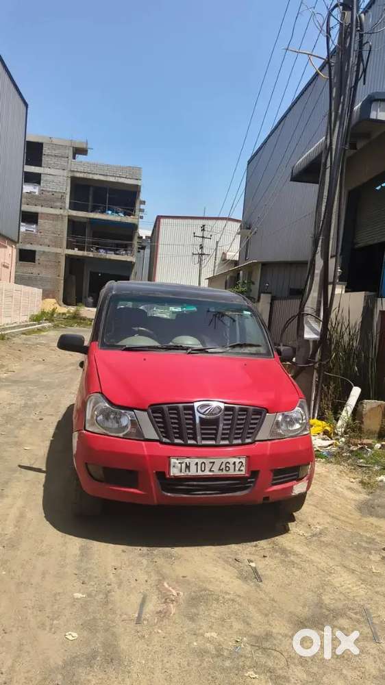 Mahindra Xylo 2010