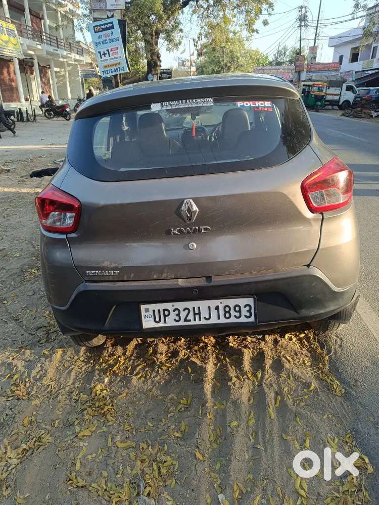 Renault Kwid Top Model Petrol Well Maintained