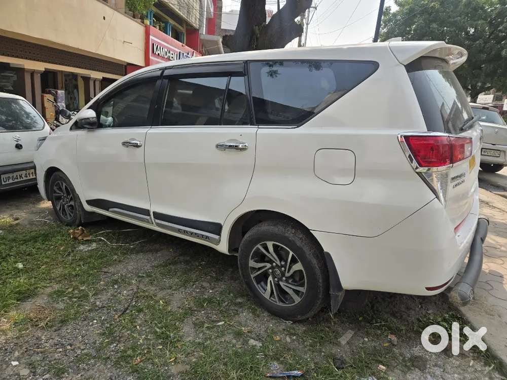 Toyota Innova Crysta 2021