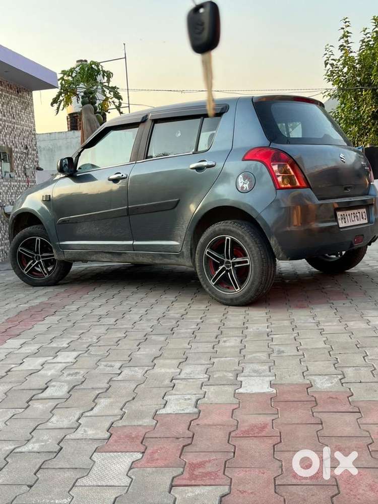 Maruti Suzuki Swift 2010 Petrol Well Maintained