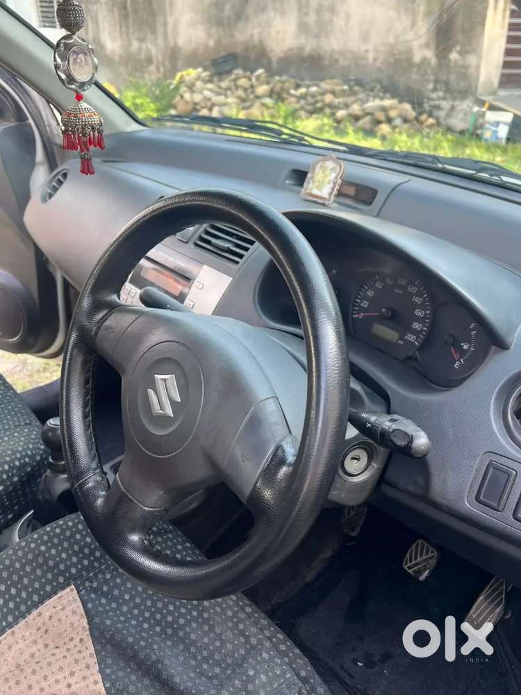 Maruti Suzuki Dzire 2011